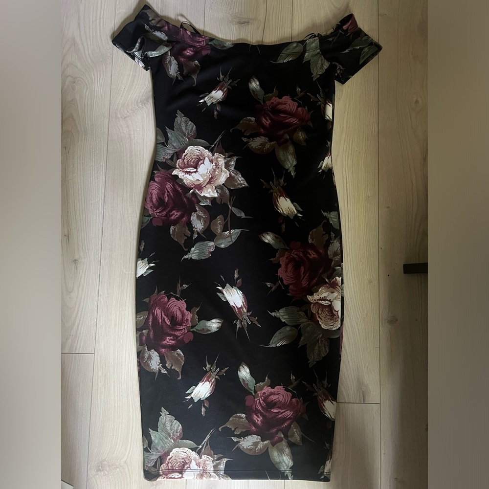 Guess Off The Shoulder Dress